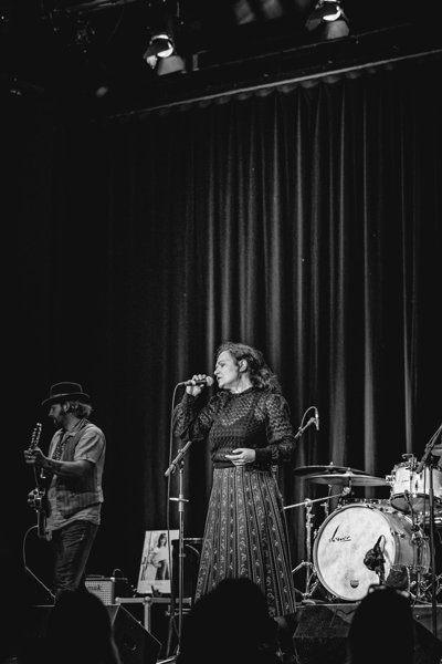 Meena Cryle & Chris Fillmore down to the bone