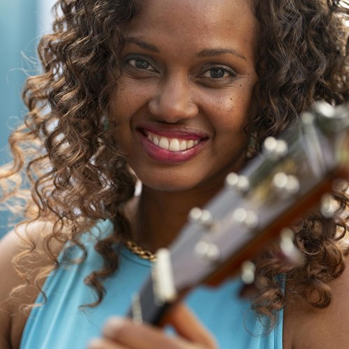 Yinet Rojas – Latin Trés