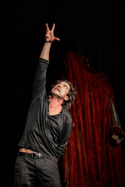 Stefano Bernardin "Hamlet – one man show"