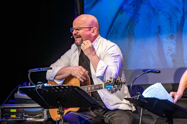 BLUATSCHINK-DO YOU SPEAK DEITSCH? Heiter-Witzig-Luschtiges im Lechtaler Dialekt