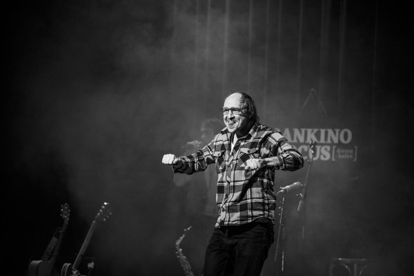Gankino Circus "Bei den Finnen"