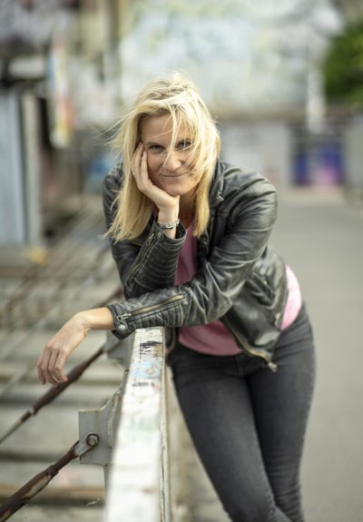 Lucy Van Kuhl & Die Es-Chord-Band  Auf den zweiten Blick