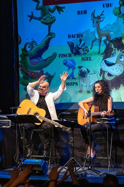 BLUATSCHINK-DO YOU SPEAK DEITSCH? Heiter-Witzig-Luschtiges im Lechtaler Dialekt