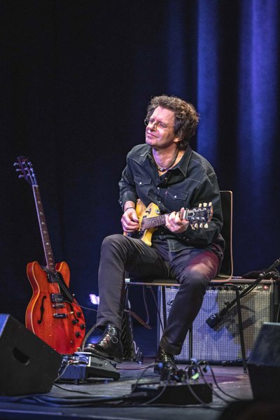 Hans Theessink  Der Blues-Meister begleitet von Alex Gantz 