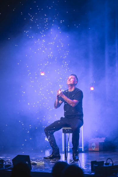 Christopher Köhler - DER MAGIER Realität oder Illusion?