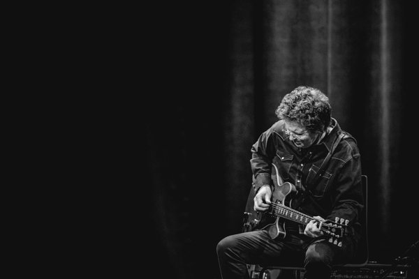 Hans Theessink  Der Blues-Meister begleitet von Alex Gantz 