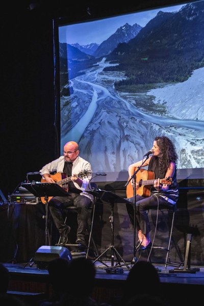 BLUATSCHINK-DO YOU SPEAK DEITSCH? Heiter-Witzig-Luschtiges im Lechtaler Dialekt