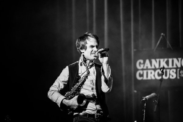 Gankino Circus "Bei den Finnen"