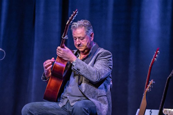 Mally & Schneider feat. M. Gasselsberger Folkblues Adventures