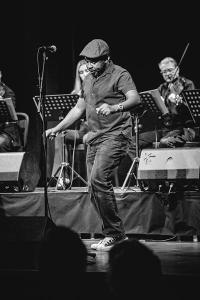 MoZuluArt feat. Ambassade Streichquartett An African Christmas 